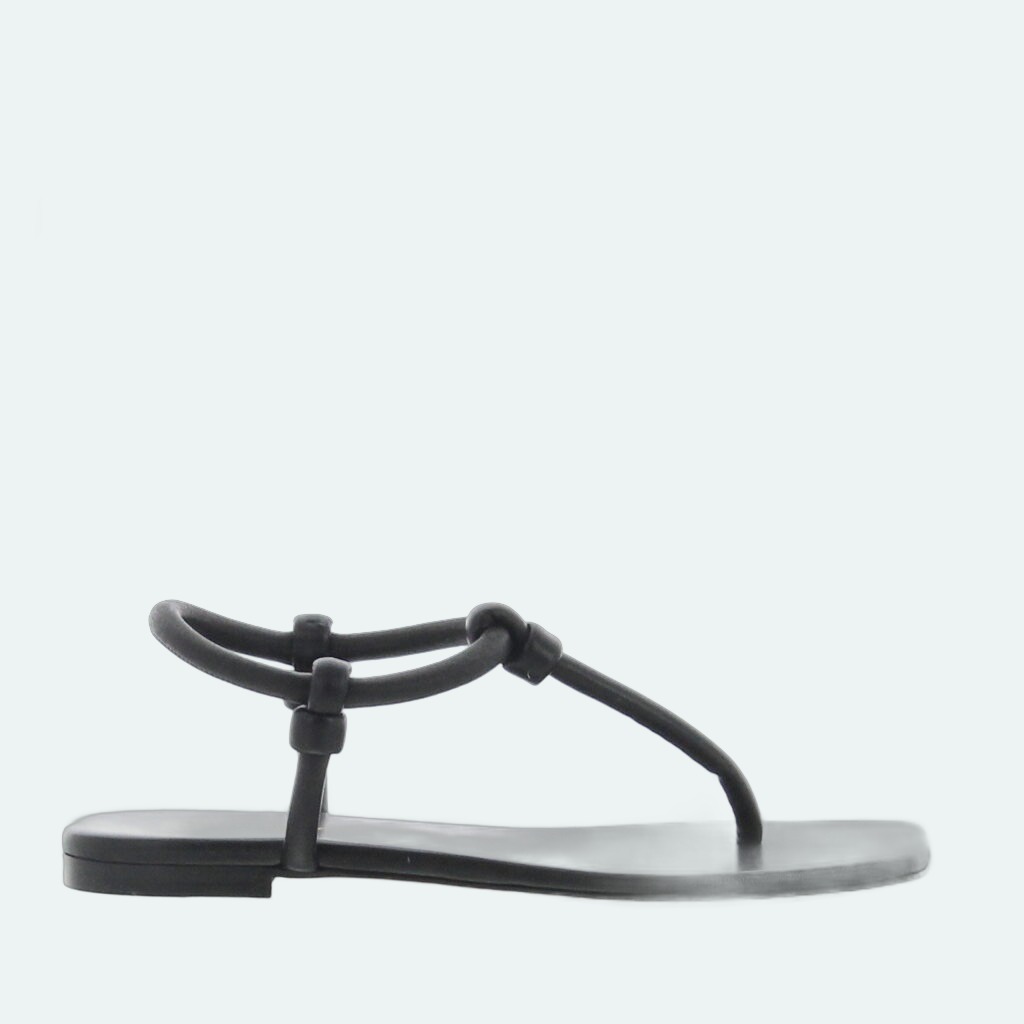 Gianvito Rossi - Juno Thong - Black