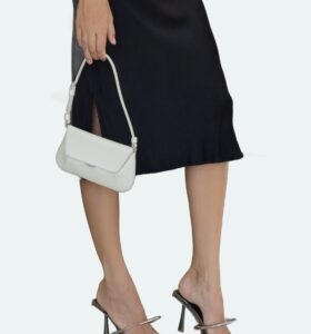 Benedetta Bruzziches - Bruna Mule - Amore Mio - Image 7