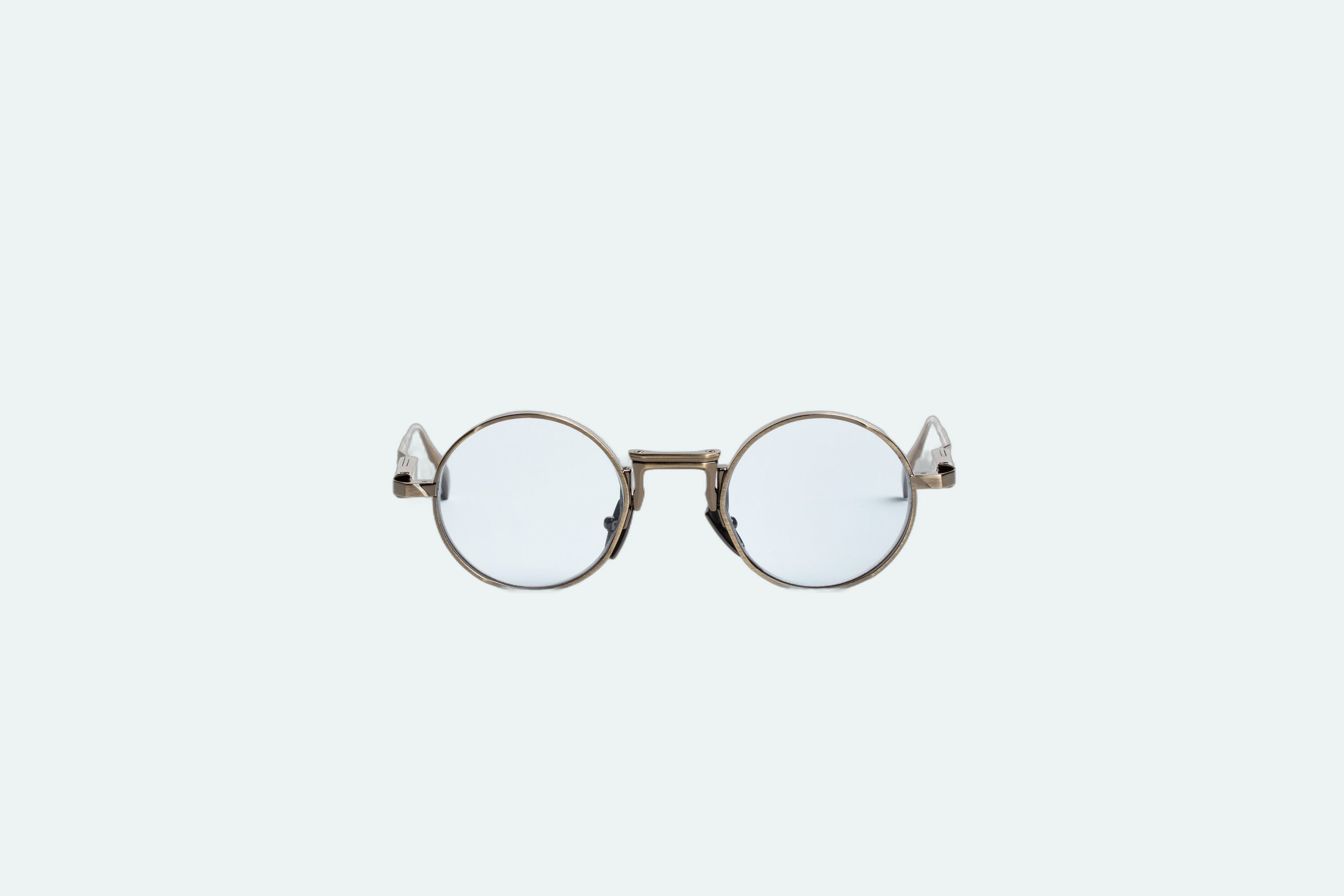 Movitra - Apex 04 C1 - Antique Gun with Light Blue Lenses - Limited Edition - Image 1