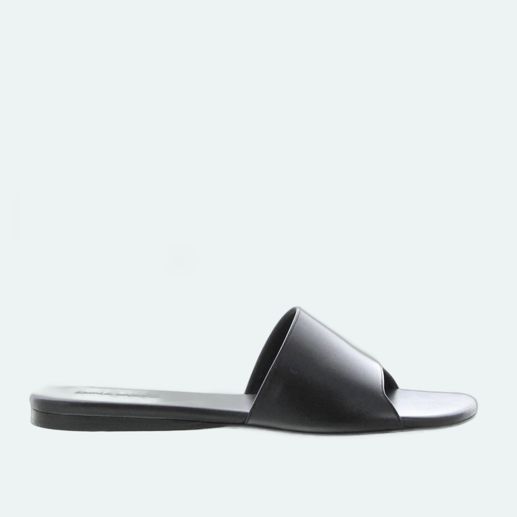 Amina Muaddi - Bianca Flat - Black