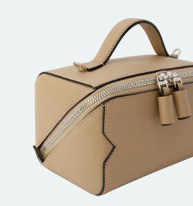 Valextra - V Line Crossbody Vanity Bag - Beige Chachemire - Image 3