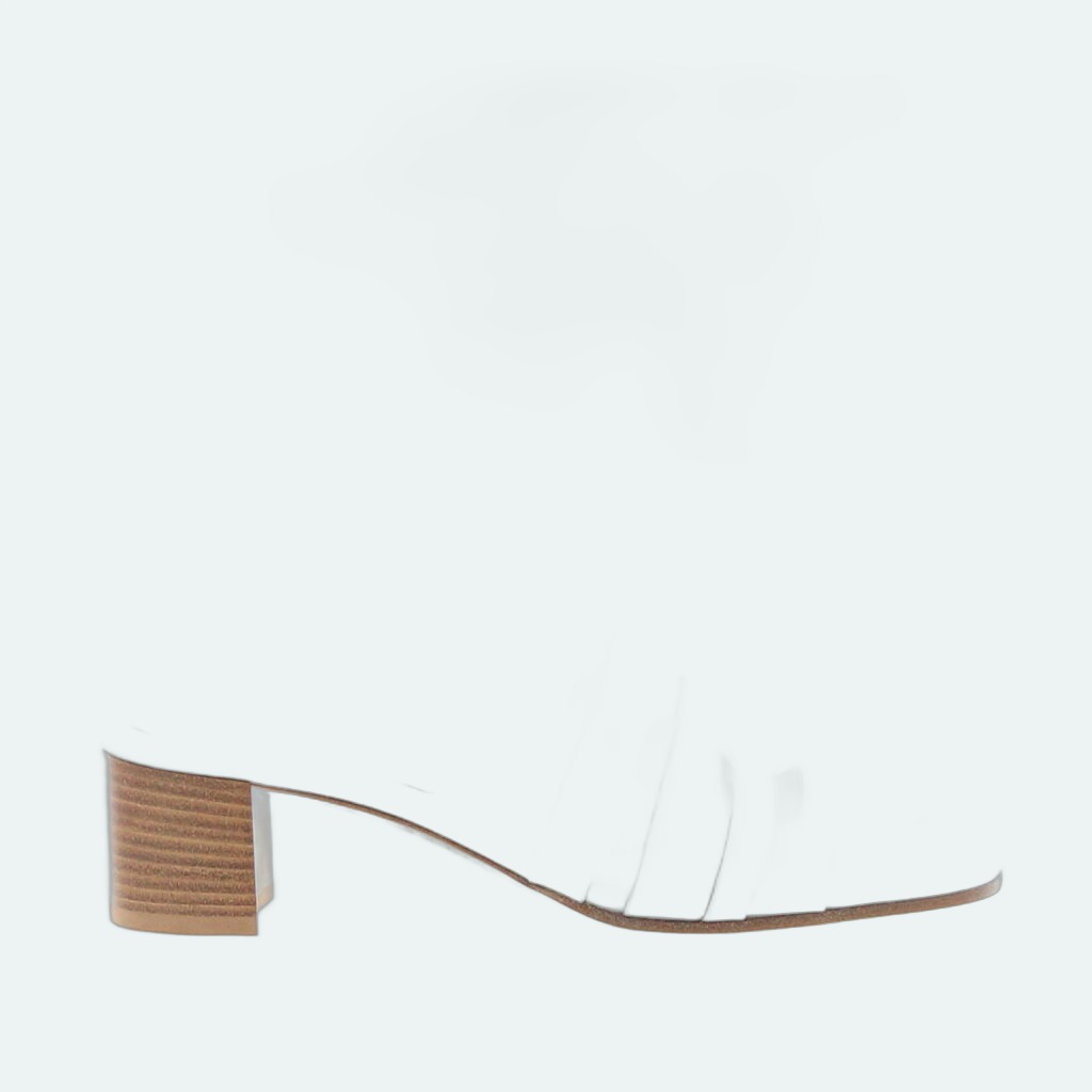 Gianvito Rossi - Nora Mule 45 - White