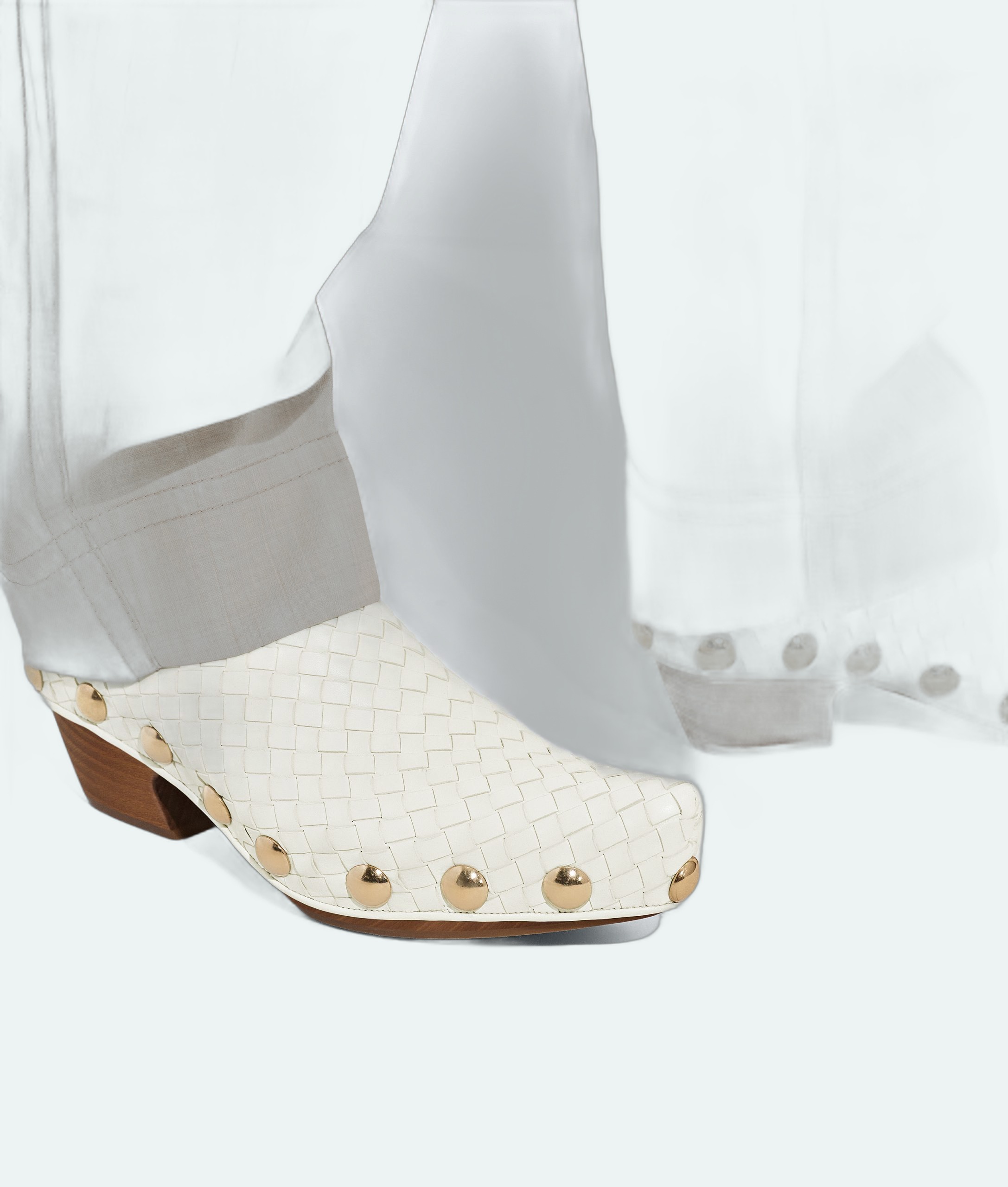 Bottega Veneta - Gondola Clog - Alabaster - Image 2