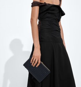 Bottega Veneta - Mezzanotte Clutch - Midnight - Image 2