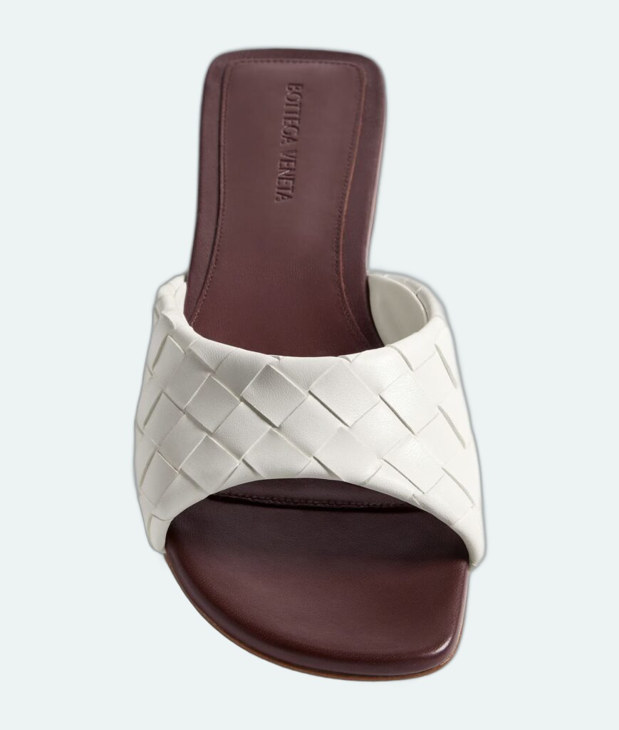 Bottega Veneta - Livia Mule Flat - Alabaster