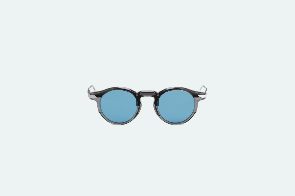 Movitra - Inceptus 07 C2 - Crystal Grey with Blue Lenses