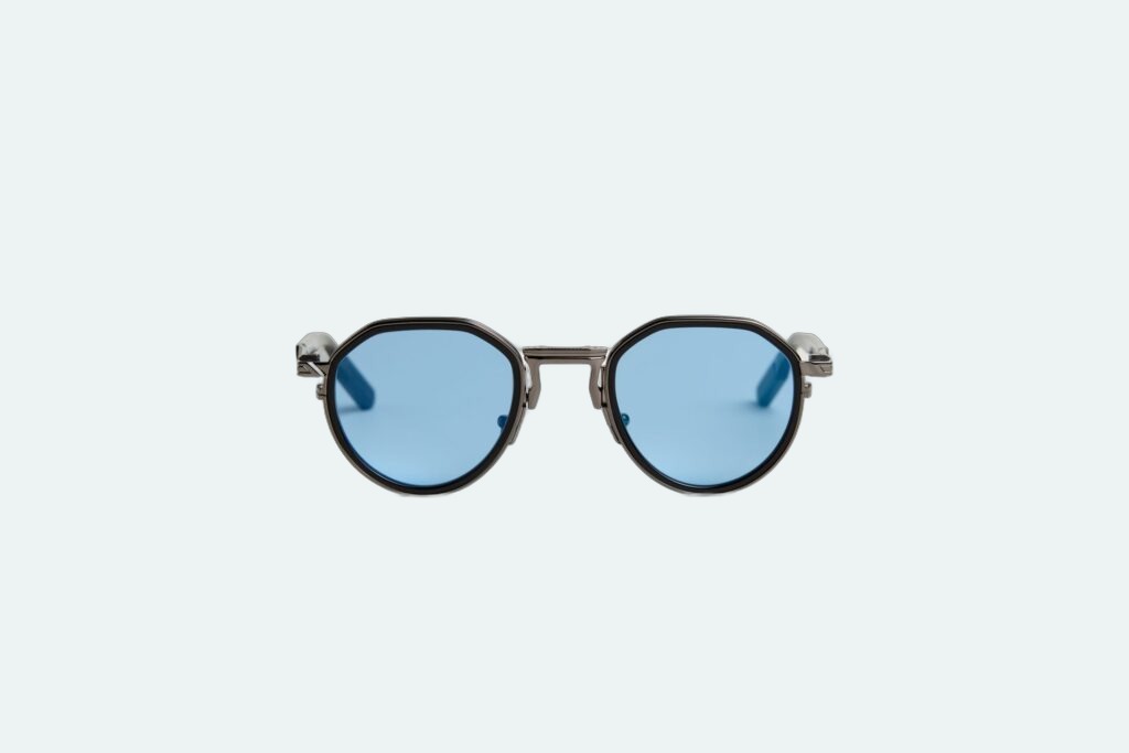 Movitra - Nexus 01 C2 - Crystal Black with Blue Lenses - Limited Edition