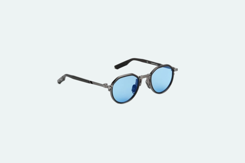 Movitra - Nexus 01 C2 - Crystal Black with Blue Lenses - Limited Edition