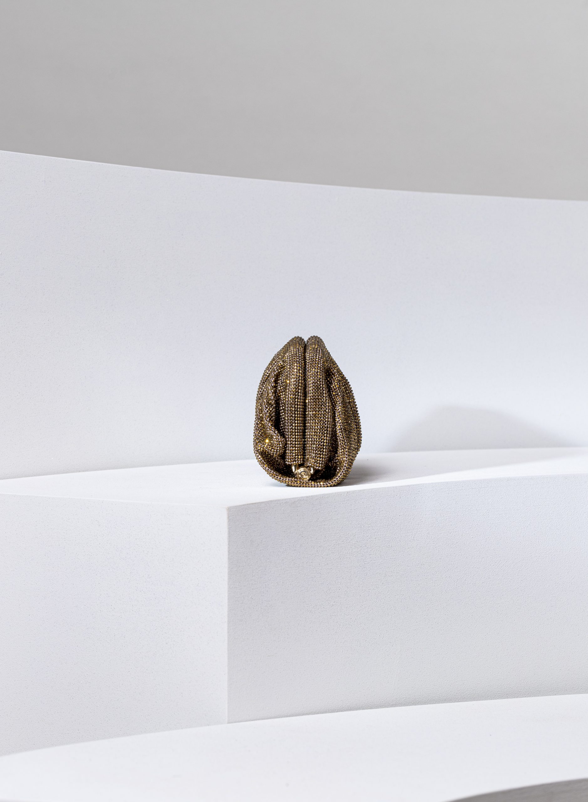 Benedetta Bruzziches - La Venus Grande Golden Eye - Image 4