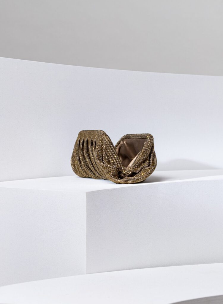 Benedetta Bruzziches - La Venus Grande Golden Eye