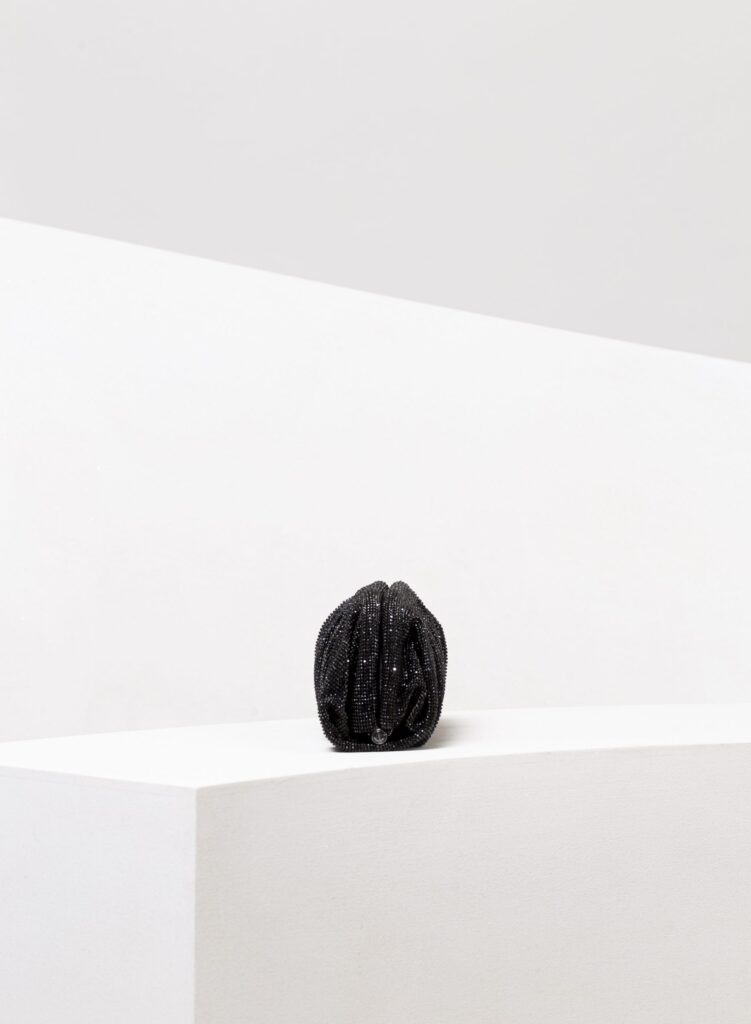 Benedetta Bruzziches - La Venus Grande Jet Black