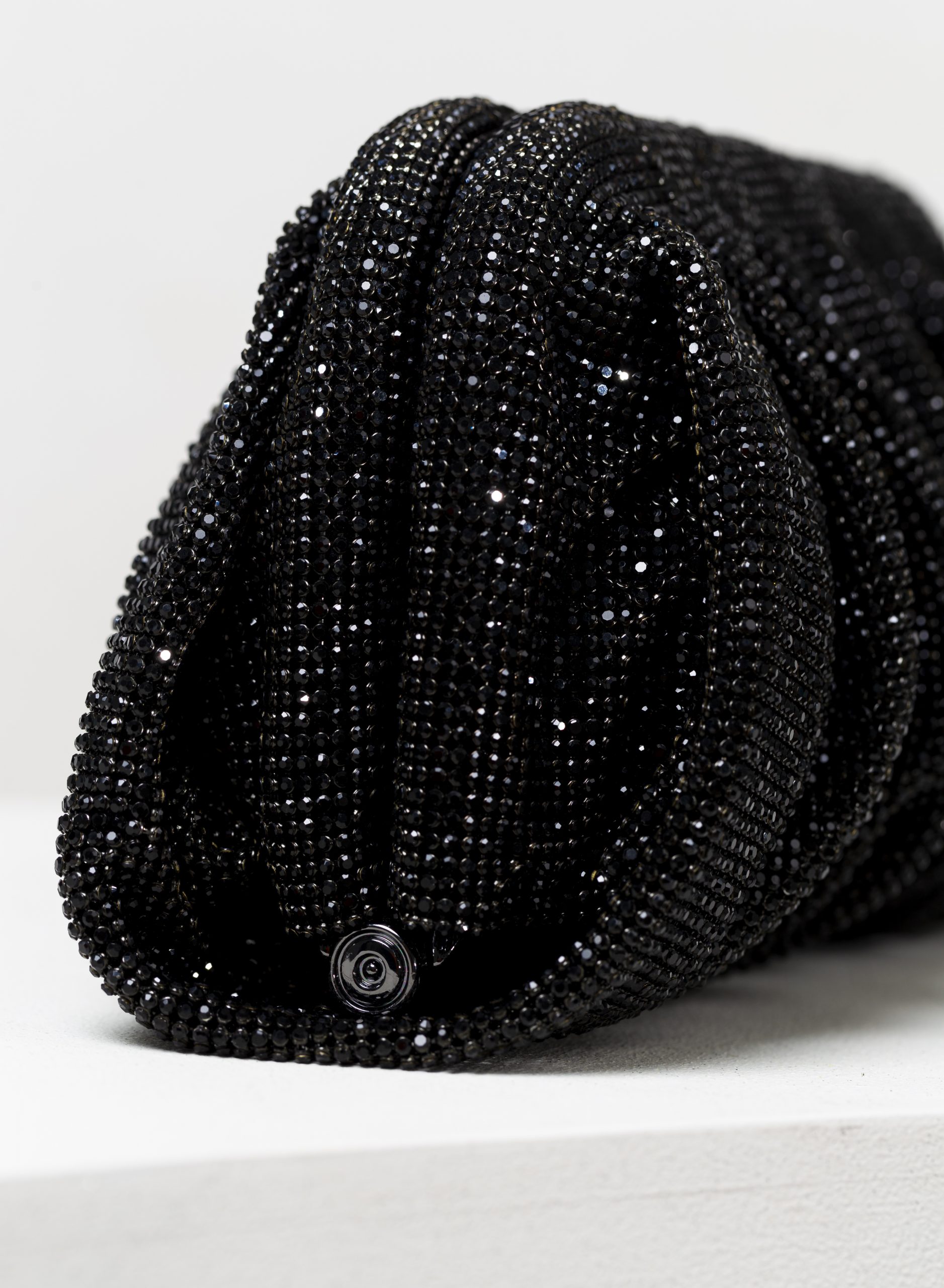 Benedetta Bruzziches - La Venus Grande Jet Black - Image 6