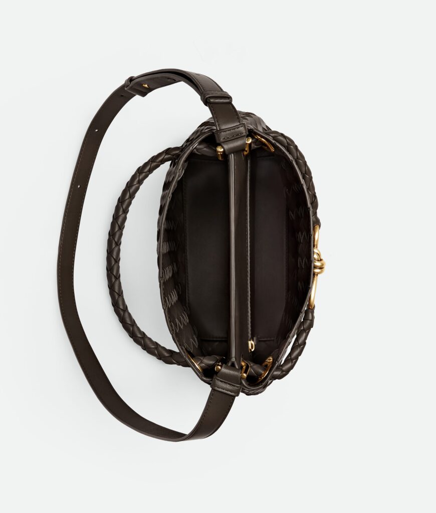 Bottega Veneta - Andiamo Small Bucket - Fondant