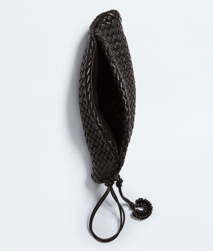 Bottega Veneta - Onda Clutch Small - Espresso