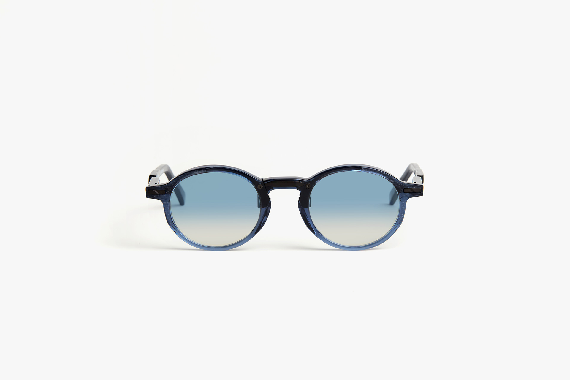 Movitra - Alias 02 C4 - Crystal Royal Blue with Gradient Blue Lenses - Limited Edition - Image 1