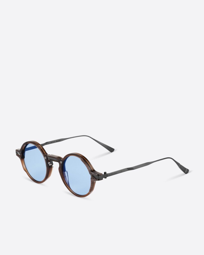 Movitra - AM 01 G Brown with Flash Light Blue Lenses - Limited Edition