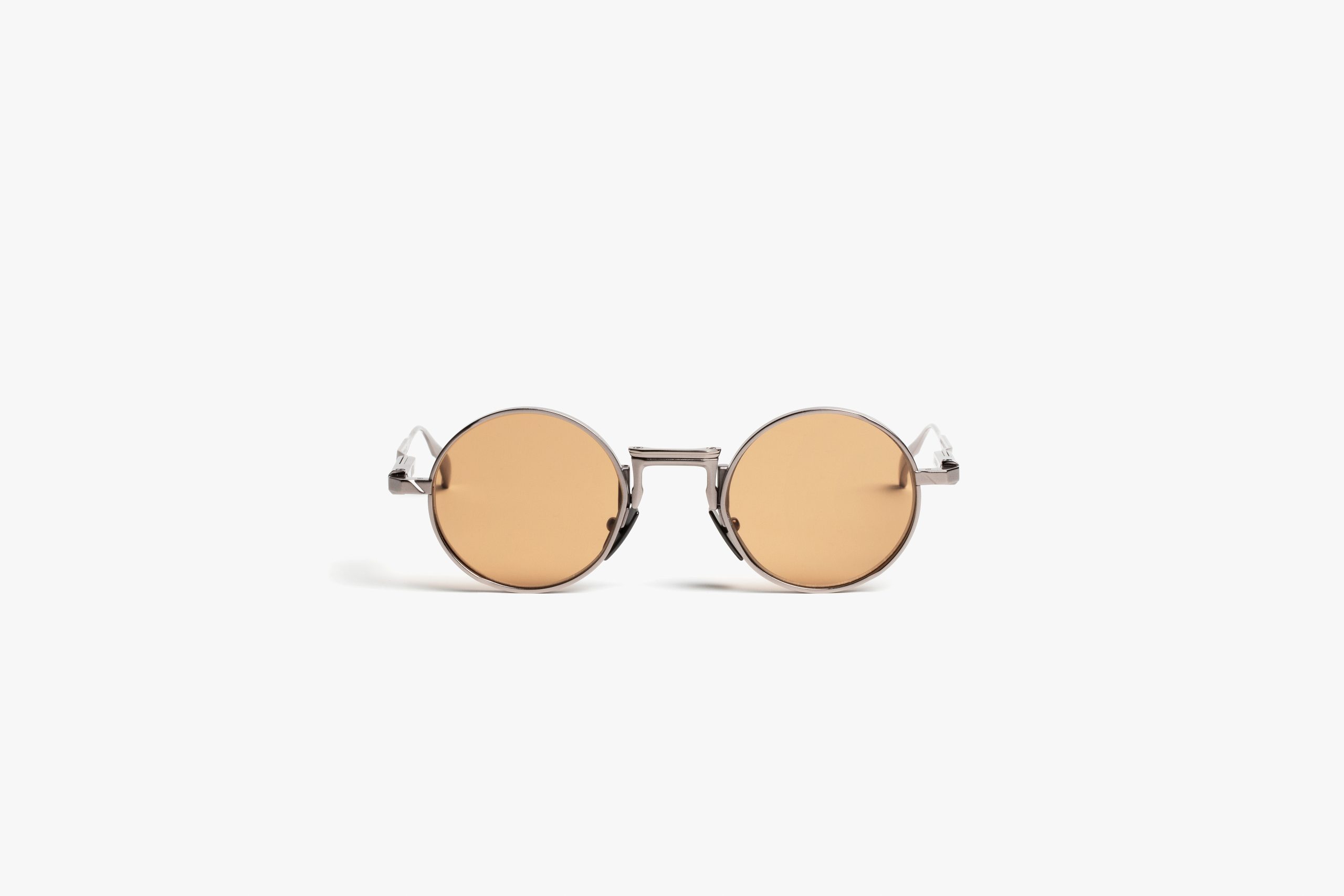 Movitra - Apex 04 C3 - Light Gun with Light Brown Lenses - Limited Edition - Image 1