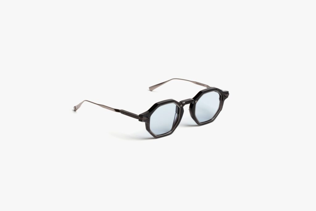 Movitra - Climax 04 C2 - Crystal Black with Light Blue Lenses - Limited Edition