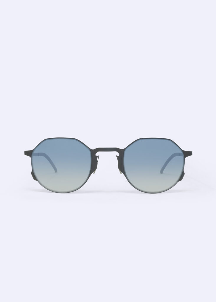 Movitra - Achille Gun with Flash Electric Light Blue Lenses