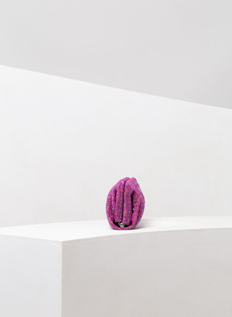Benedetta Bruzziches - La Venus Grande On Her Majesty's Secret Service