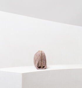 Benedetta Bruzziches - La Venus Grande Golden Gun - Image 4