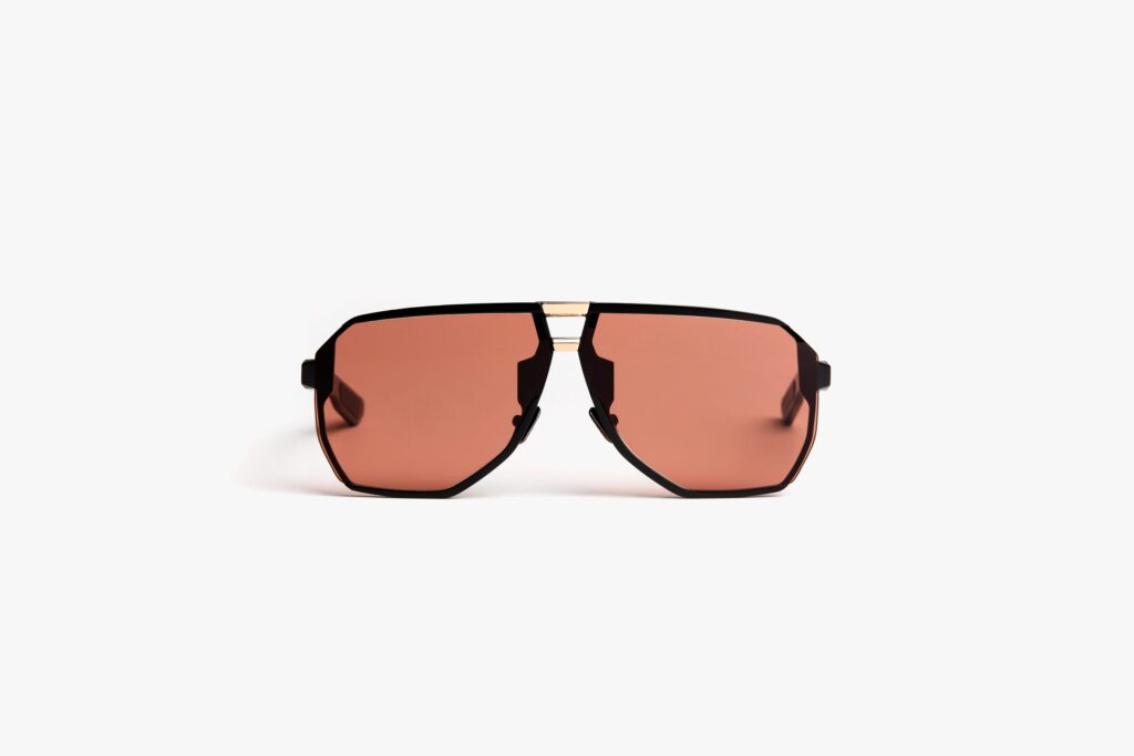Movitra - Phaenomenon 01 C2 - Durk Gun & Crystal Burgundy with Violet Lenses - Limited Edition