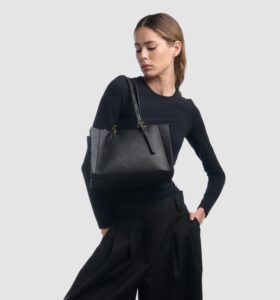 MinoBossi - Paulina - Black - Image 8