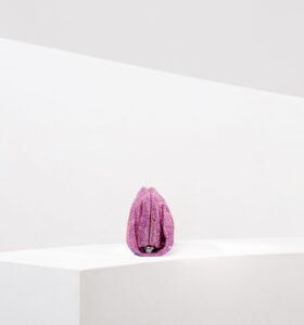 Benedetta Bruzziches - La Venus Grande The Spy Who Loved Me - Image 4