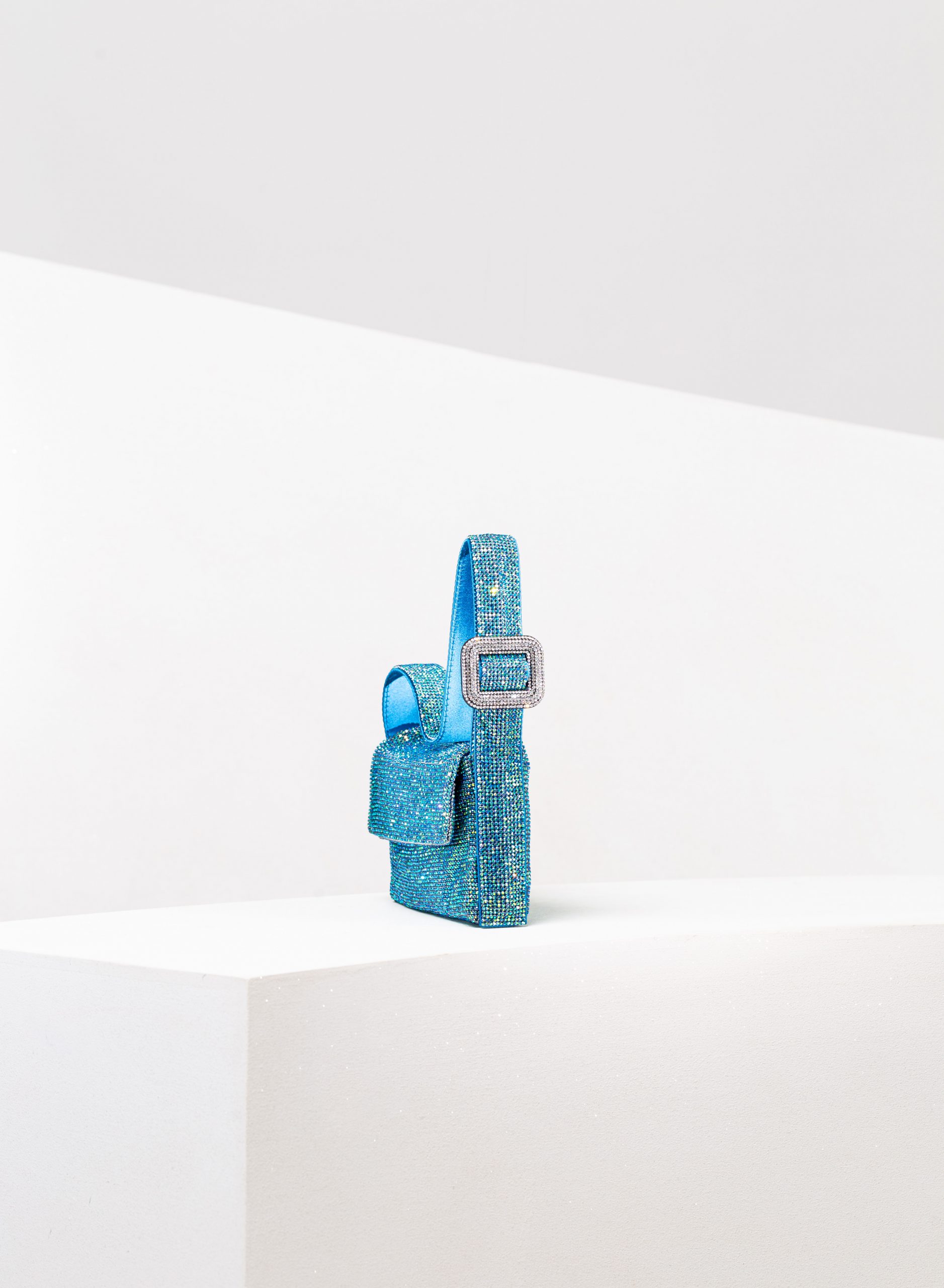 Benedetta Bruzziches - La Vitti Mignon For Your Eyes Only - Image 3