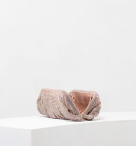 Benedetta Bruzziches - La Venus Grande Gli Amanti In Rosa - Image 5