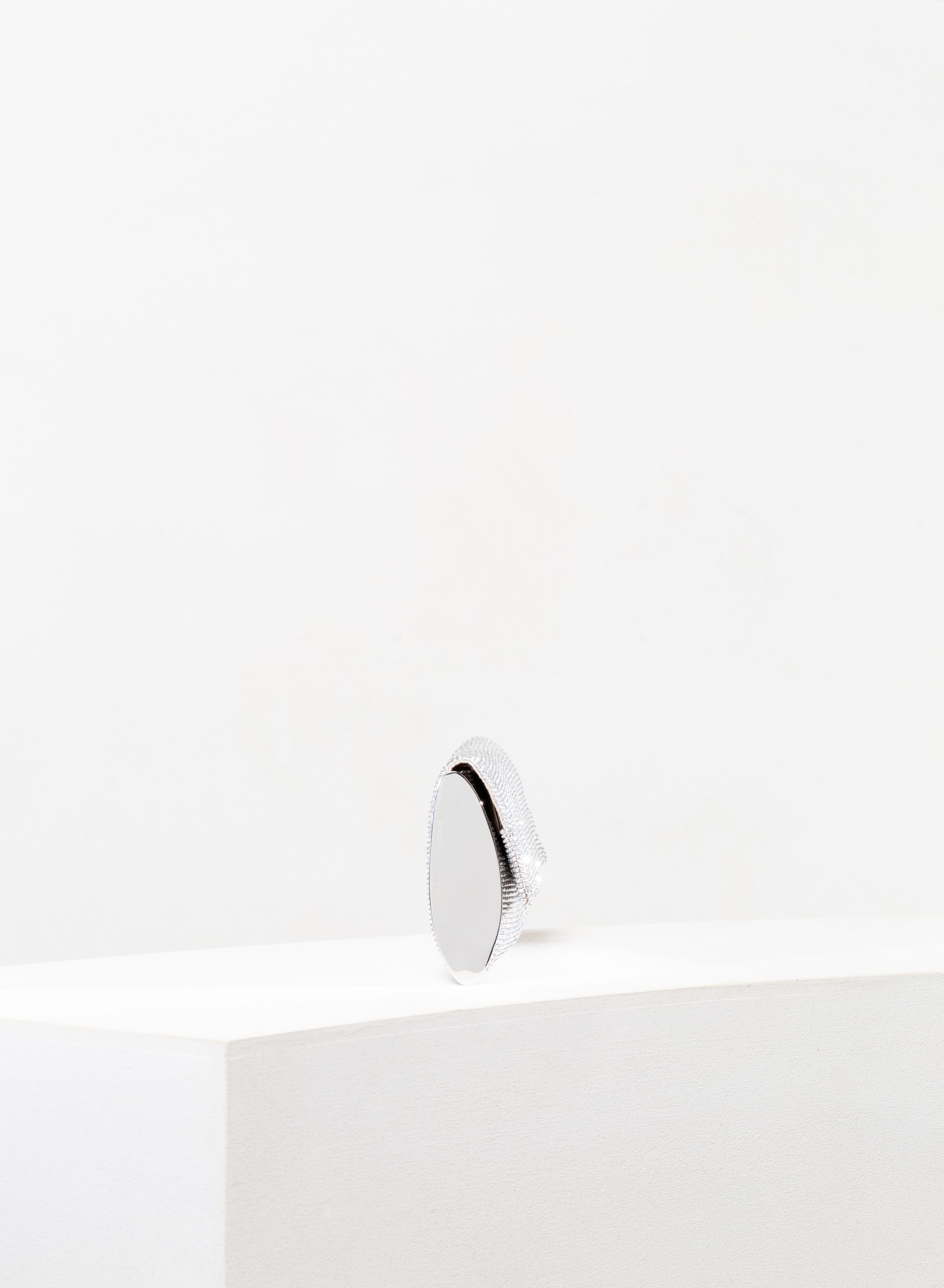 Benedetta Bruzziches - Kate - Gli Amanti In Grigio - Image 4