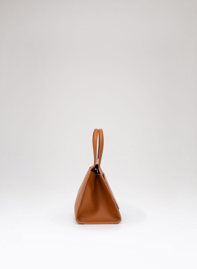 Benedetta Bruzziches - Serena La Petite - Caramel
