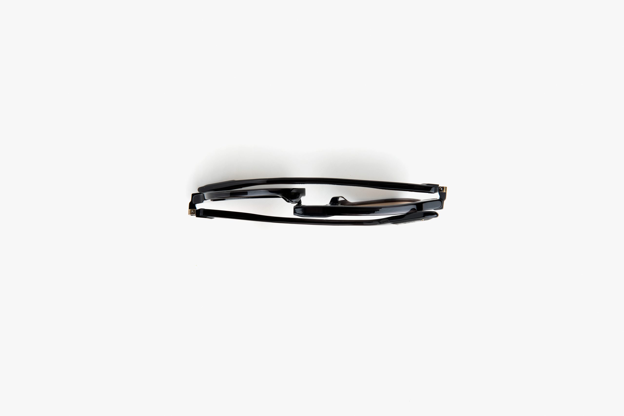 Movitra - Status 06 C1 - Crystal Black with Brown Lenses - Limited Edition - Image 4