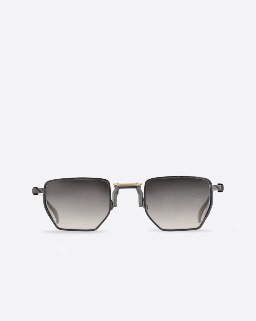 Movitra - TN 02 A Dark Gun with Gradient Grey Lenses - Limited Edition