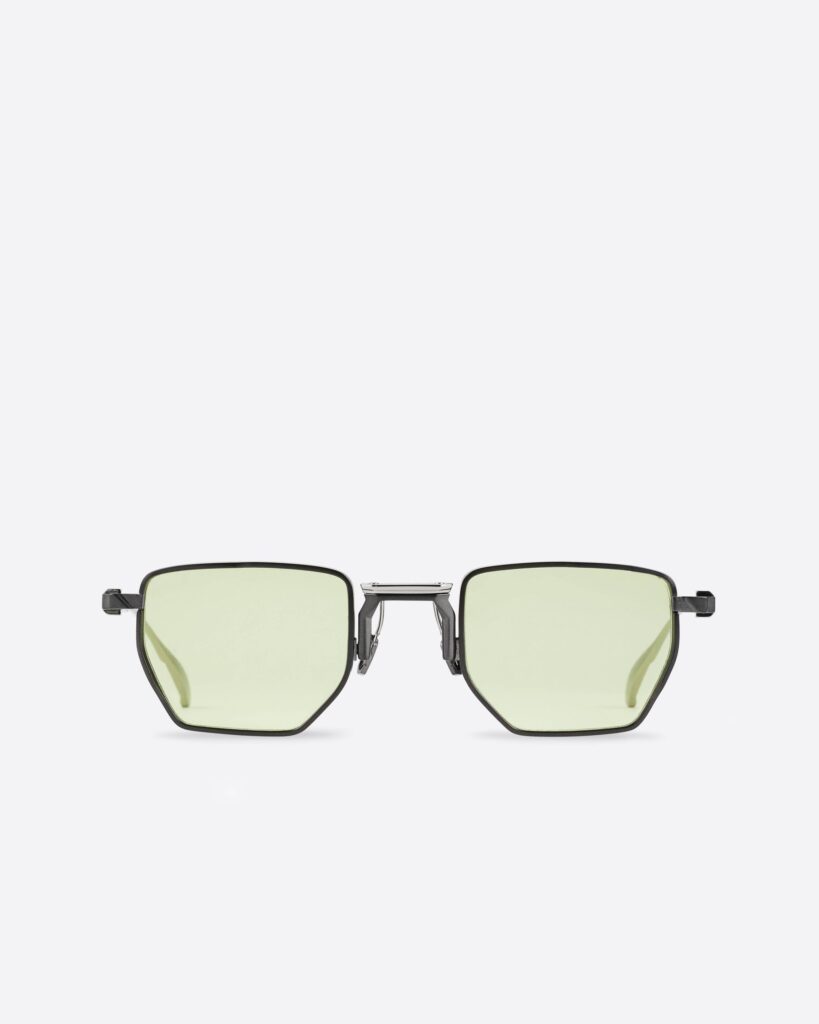 Movitra - TN 02 A Gun with Light Green Lenses - Limited Edition