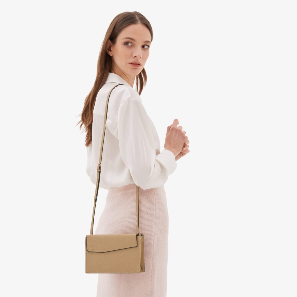 Valextra - Trio Crossbody - Cachemire Beige